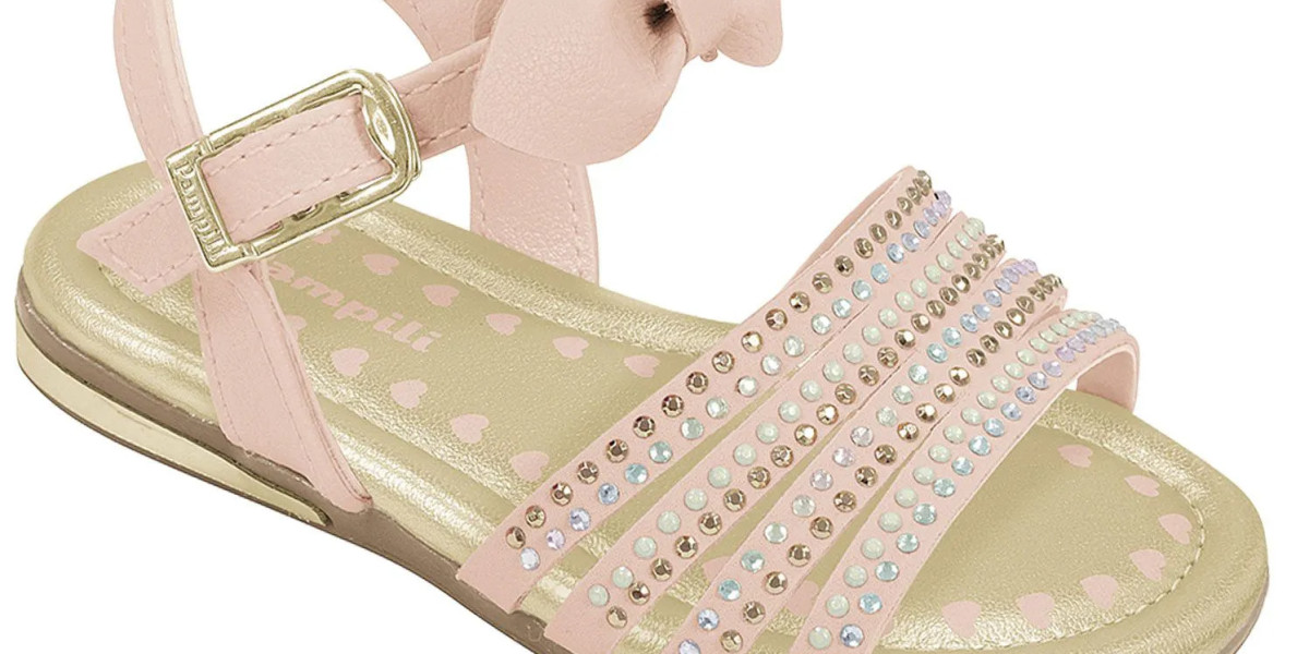 Os Encantos das Sandálias Pampili: Conforto e Estilo para os Pezinhos dos Bebês