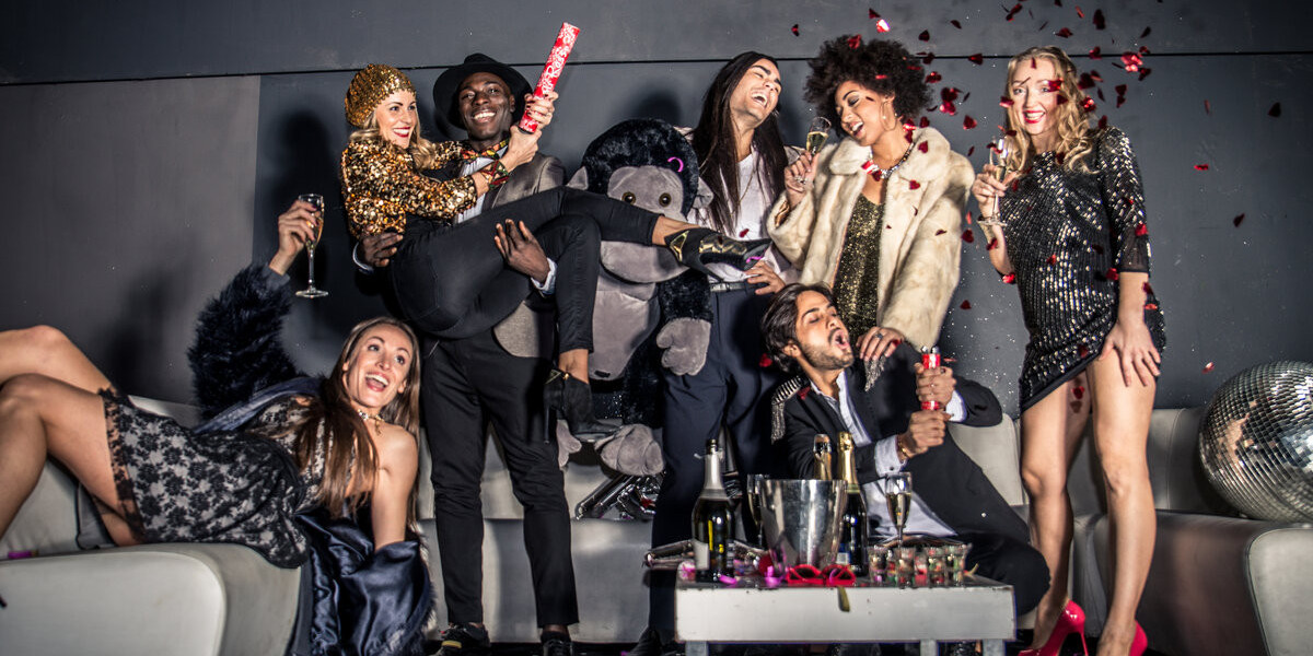 The Unseen Glamour of Night Part-Time Jobs: A Woman’s Guide