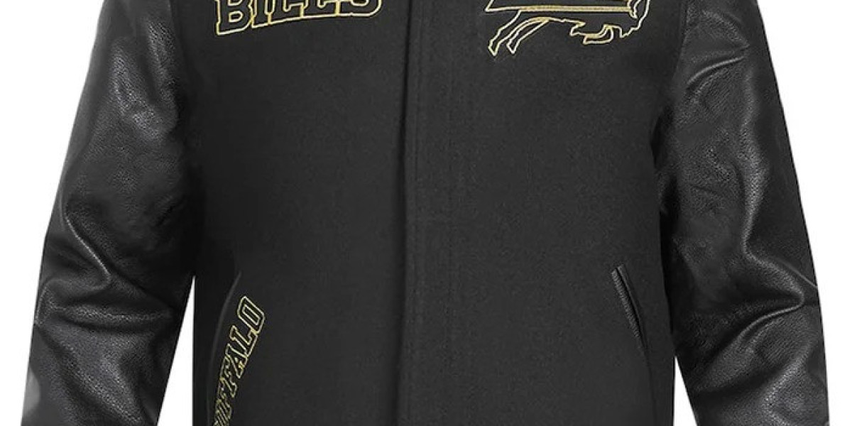 Men's Buffalo Bills Black Wool Varsity Jacket: A Stylish Tribute to Team Spirit