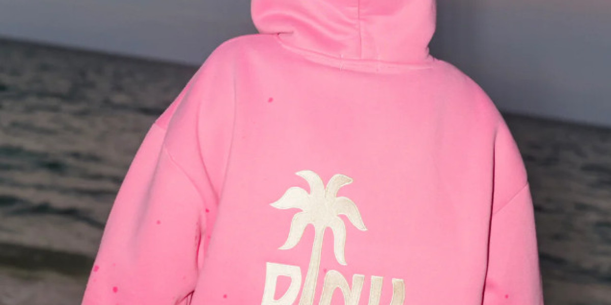 Is Why Are Pink Palm Puff Pajamas Becoming a Gift Favorite?