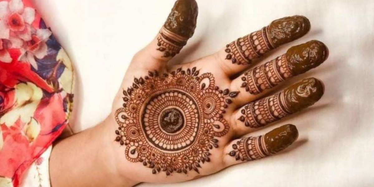 Why Is It Important to Use Only Natural Henna for Body Art?