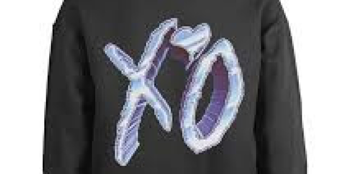 The Weeknd Merch fits that hit