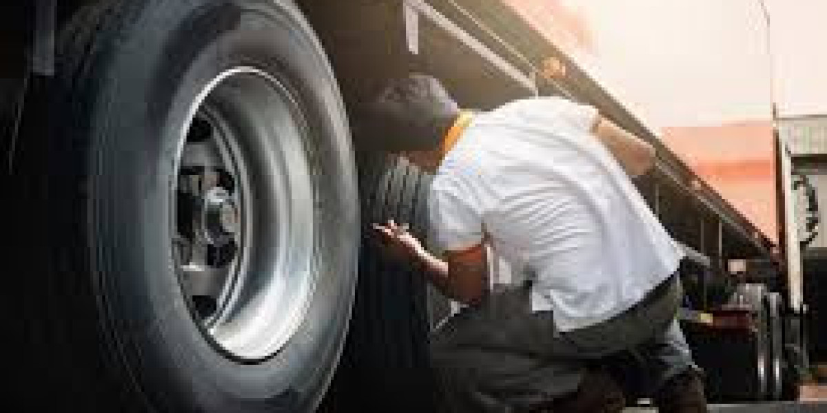 Why Fleets Trust Area-Based Truck & Trailer Repair Teams Over National Chains