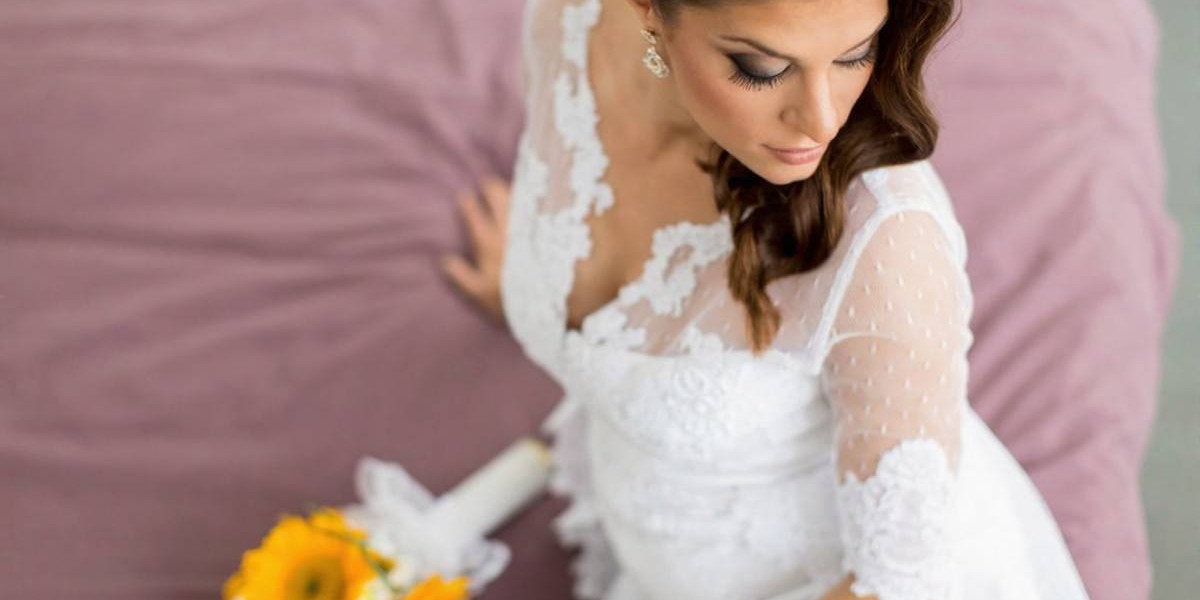 Bridal Dresses That Feel Romantic, Not Overdone