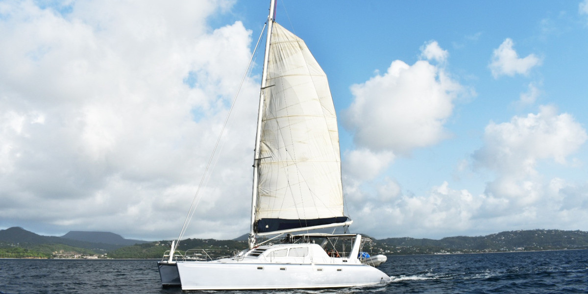 Enjoy a Fun Catamaran Charter in St. Lucia – Book Your Trip Now.